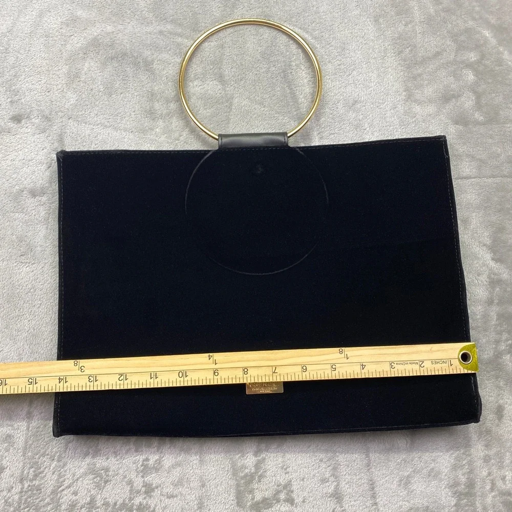 Carolina Herrera Good Girl Black Velvet‎ Clutch Gold Ring Handle Evening Bag